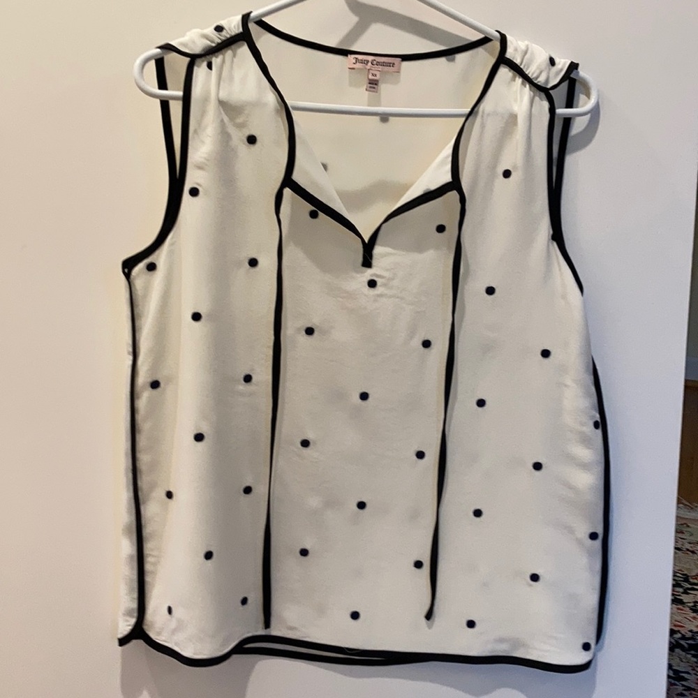 Juicy couture Beautiful hundred percent silk top